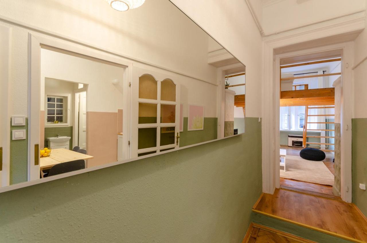 Cosy Apartment In Central District. ブダペスト エクステリア 写真