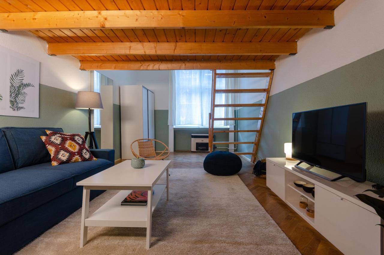 Cosy Apartment In Central District. ブダペスト エクステリア 写真