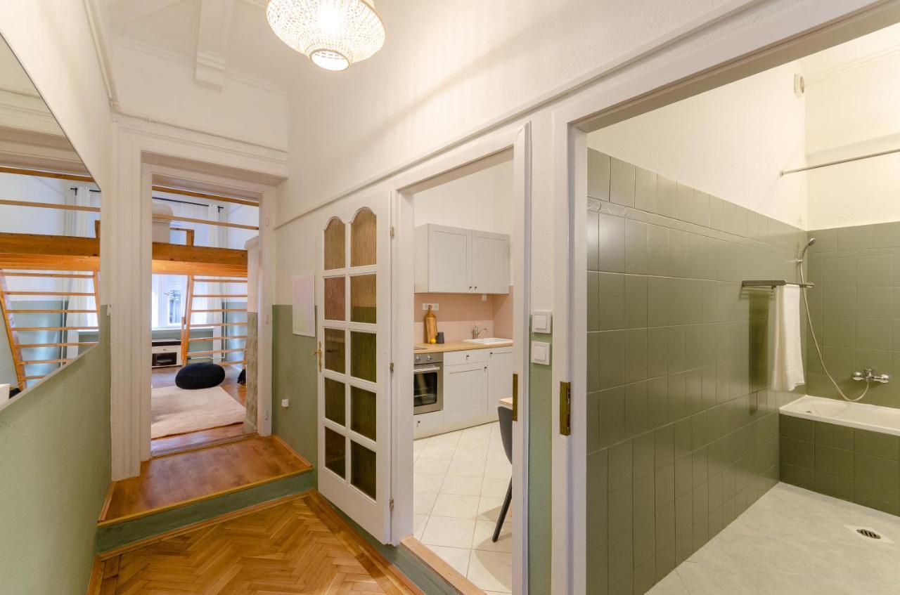 Cosy Apartment In Central District. ブダペスト エクステリア 写真