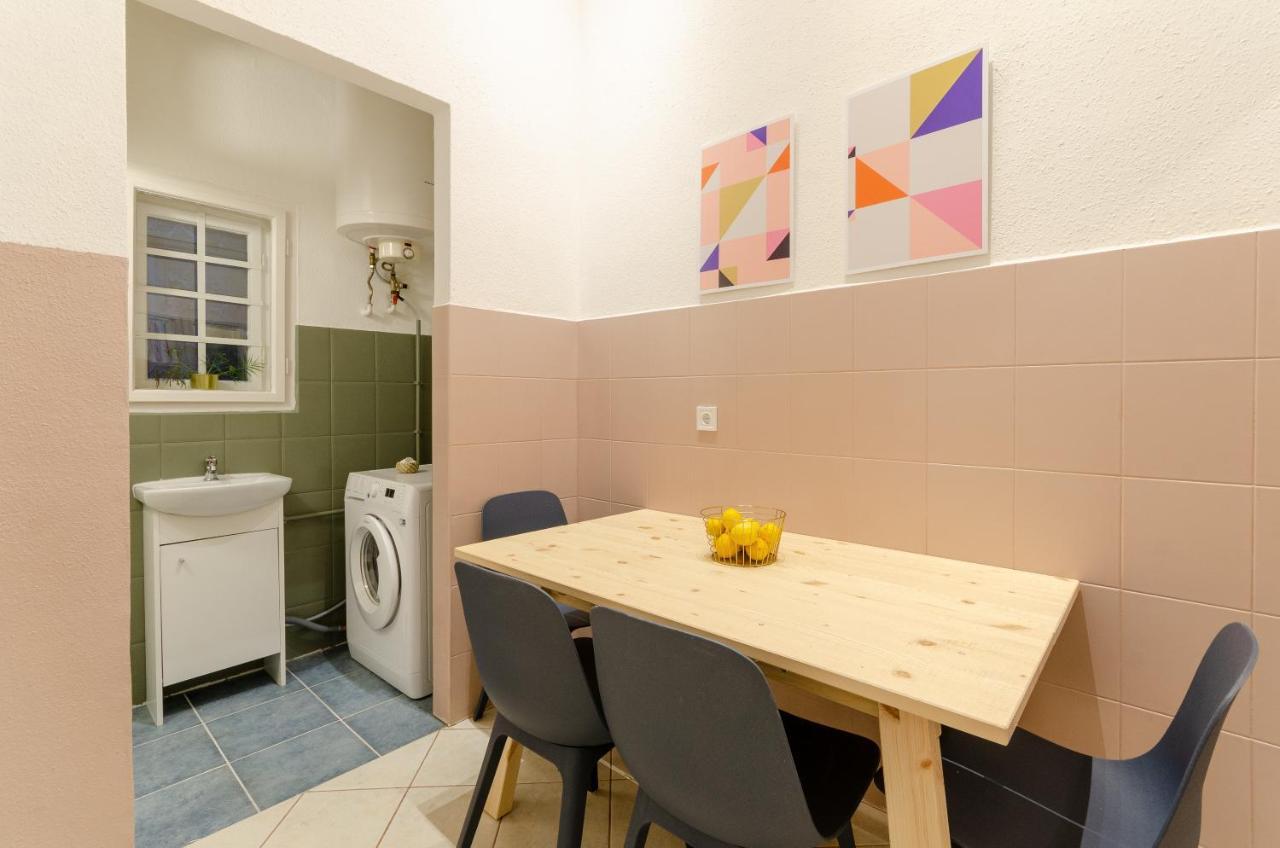 Cosy Apartment In Central District. ブダペスト エクステリア 写真